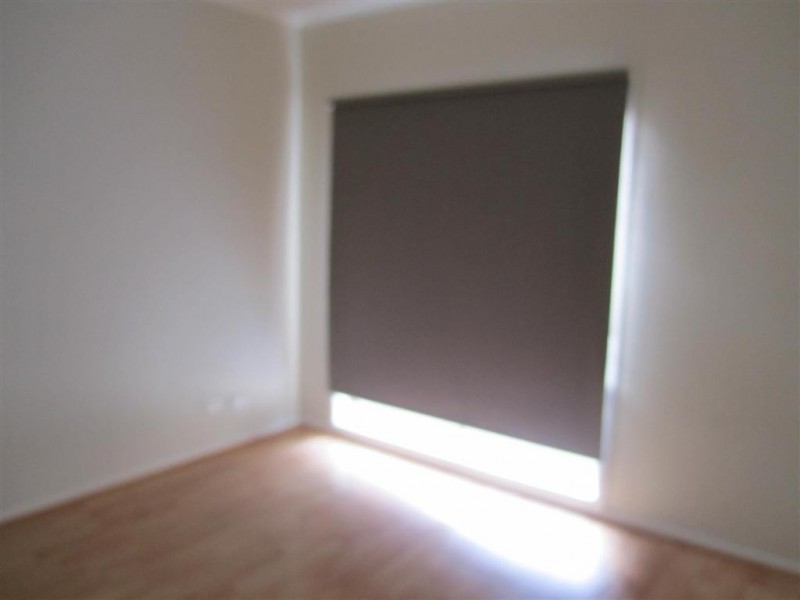 2 CLYDE COURT, Sunbury VIC 3429