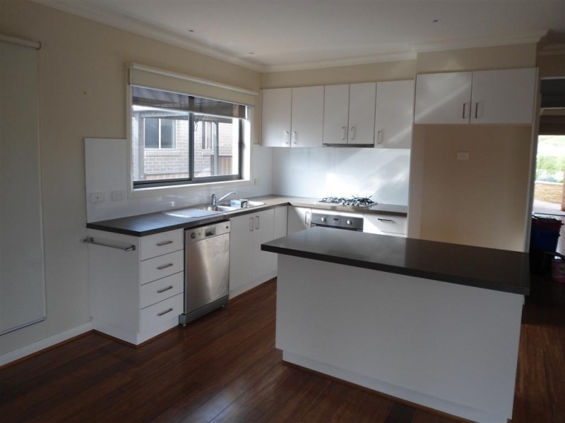 18 The Mews, Sunbury VIC 3429