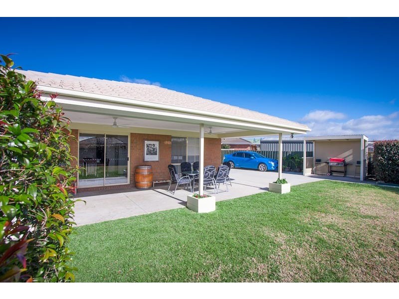 34 Reghon Drive, Sunbury VIC 3429
