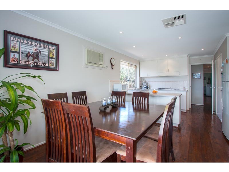 34 Reghon Drive, Sunbury VIC 3429