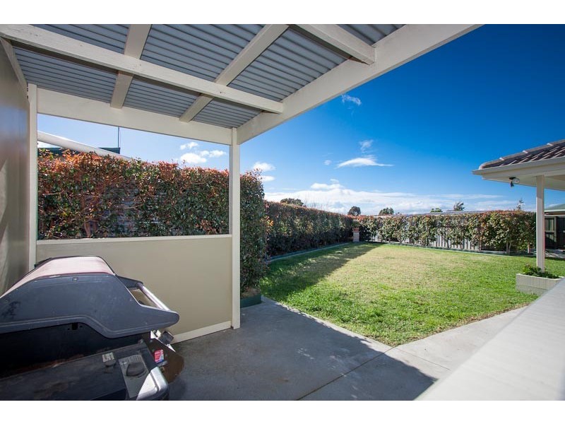 34 Reghon Drive, Sunbury VIC 3429