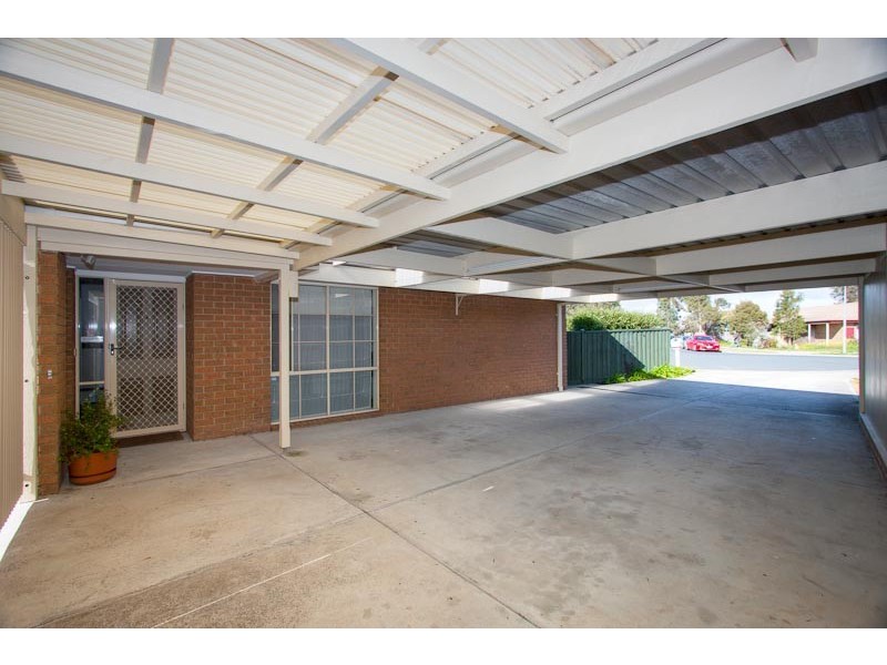 34 Reghon Drive, Sunbury VIC 3429