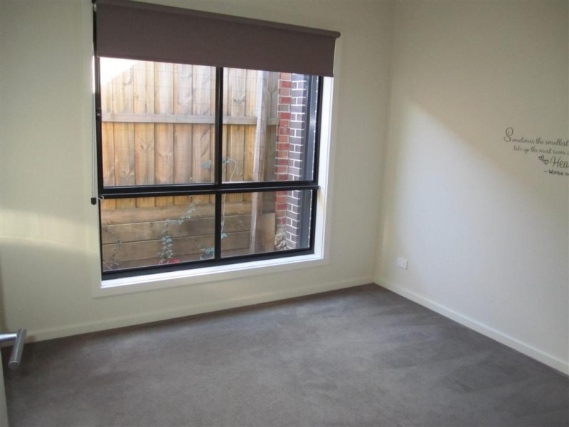 1/219 GAP ROAD, Sunbury VIC 3429