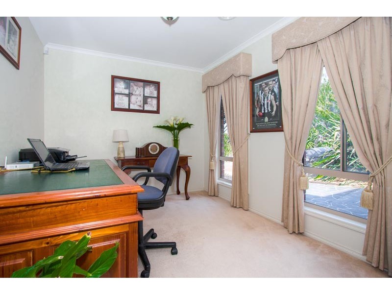 10 Marsh Crescent, Sunbury VIC 3429