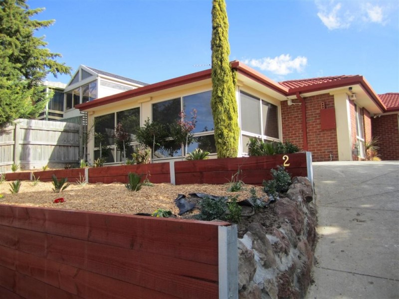 2 REES ROAD, Sunbury VIC 3429