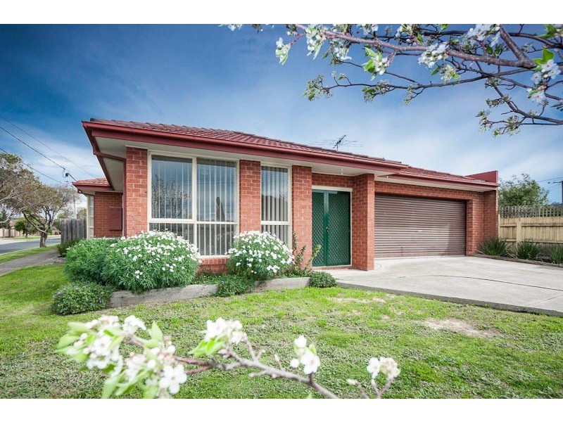 61 Welcome Road, Diggers Rest VIC 3427