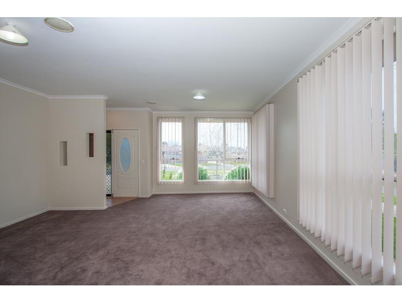 61 Welcome Road, Diggers Rest VIC 3427