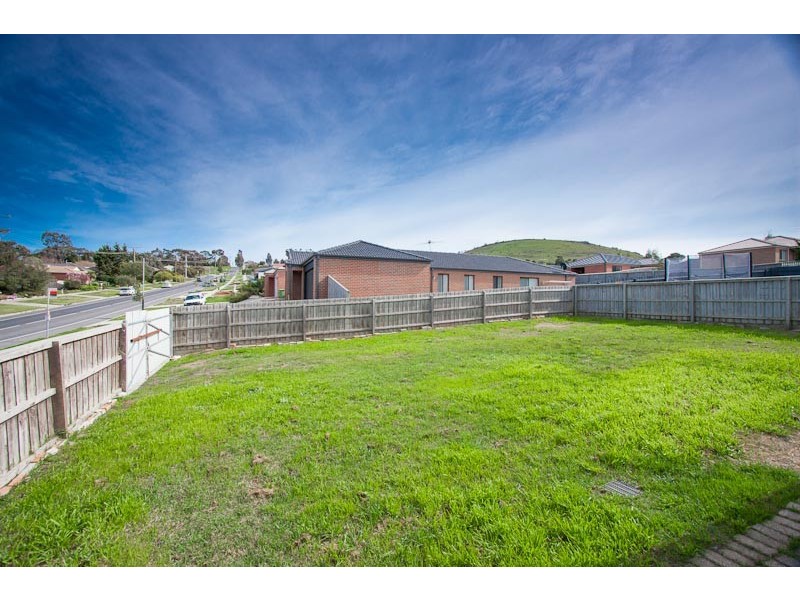 86 Fullwood Drive, Sunbury VIC 3429