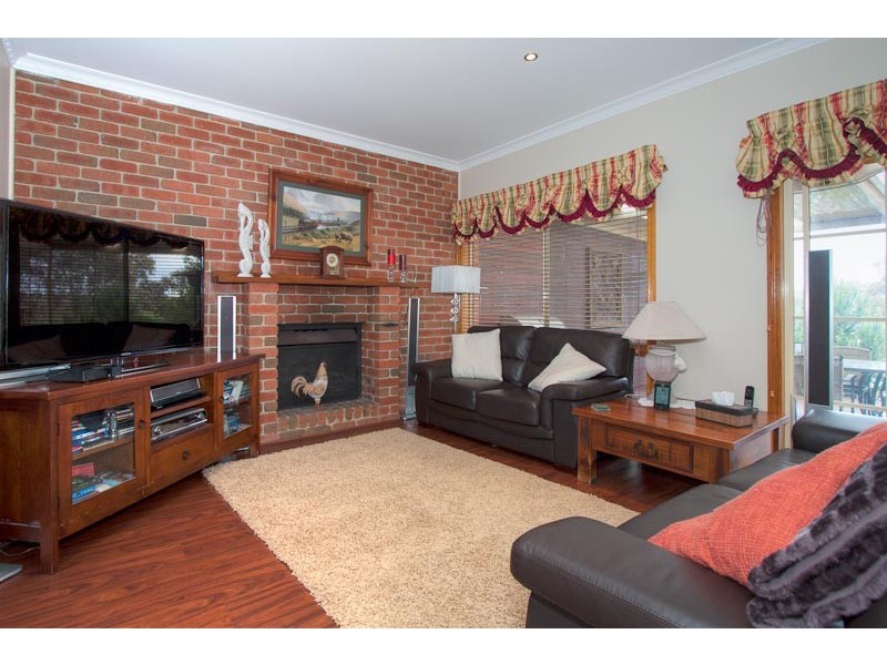 5 Correa Way, Sunbury VIC 3429