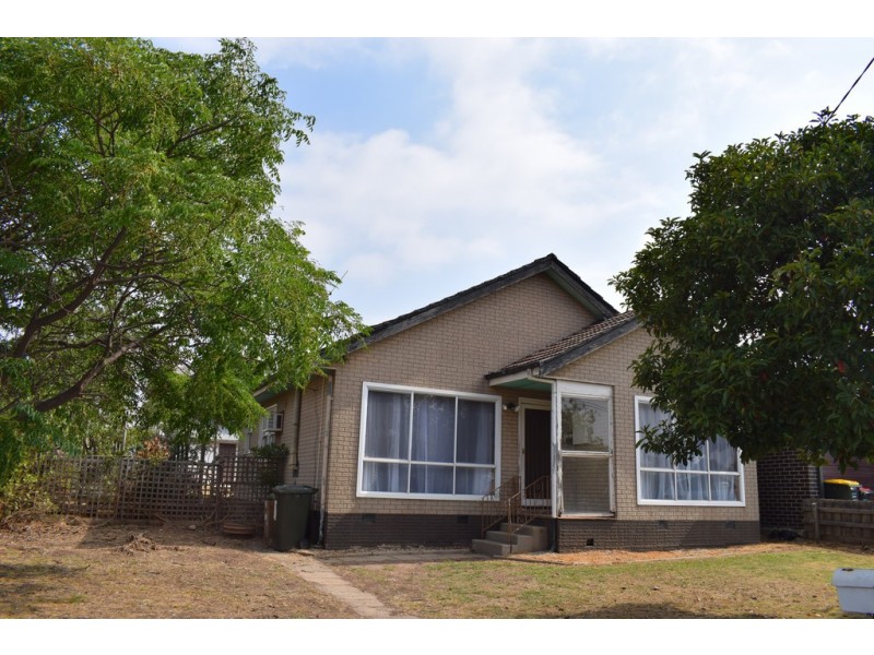 73 GAP ROAD, Sunbury VIC 3429