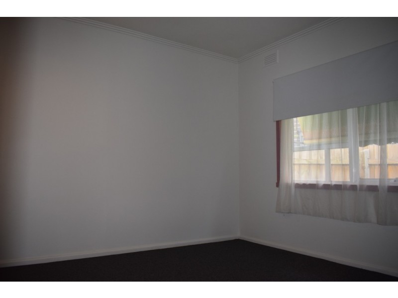 73 GAP ROAD, Sunbury VIC 3429