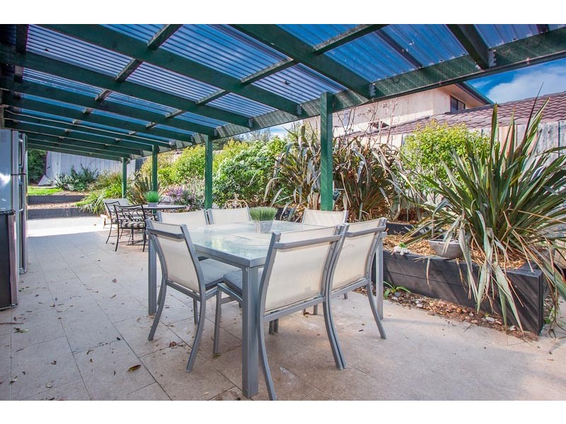 8 Streeton Court, Sunbury VIC 3429