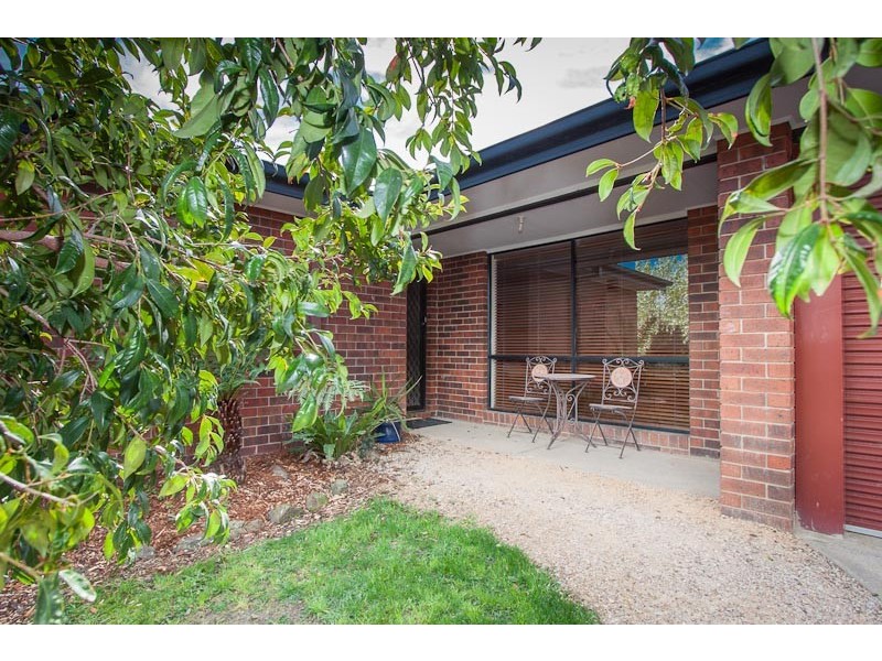 8 Streeton Court, Sunbury VIC 3429