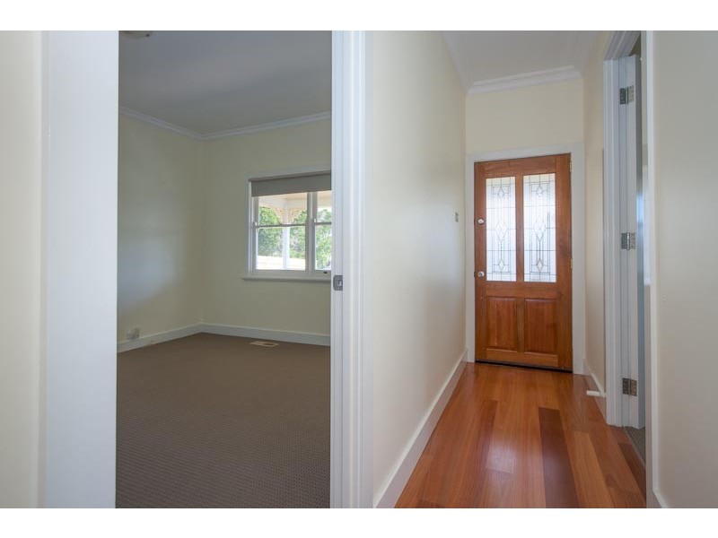 185 O’Shanassy Street, Sunbury VIC 3429