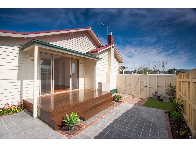 185 O’Shanassy Street, Sunbury VIC 3429