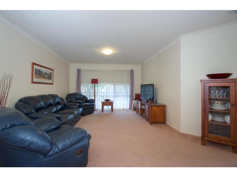 60 Bradman Drive, Sunbury VIC 3429