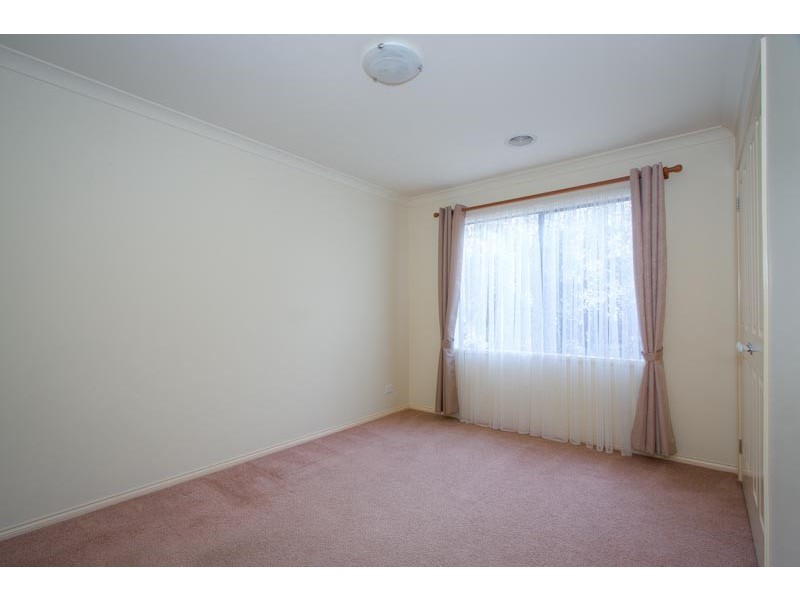 60 Bradman Drive, Sunbury VIC 3429