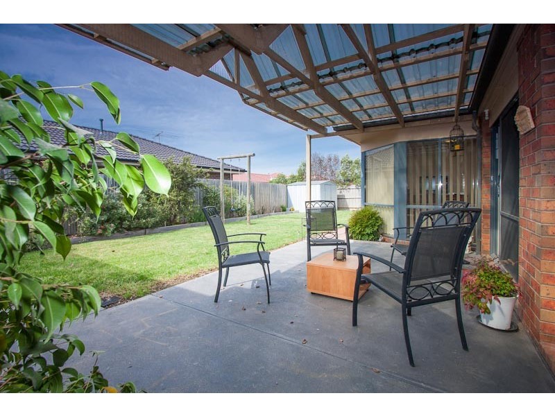 60 Bradman Drive, Sunbury VIC 3429