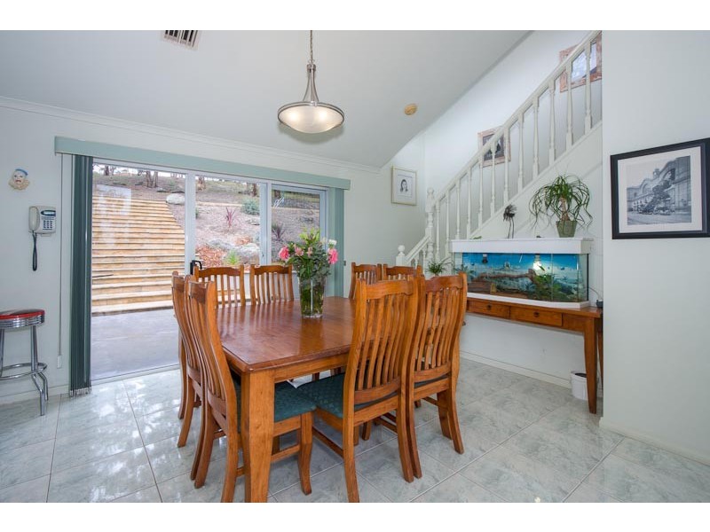 24 Winilba Road, Sunbury VIC 3429