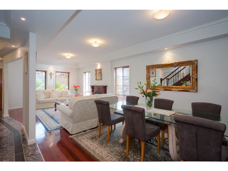 4 Bundanoon Avenue, Sunbury VIC 3429