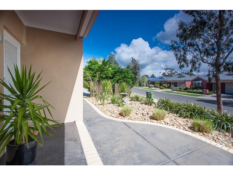 9 Sassafras Drive, Sunbury VIC 3429
