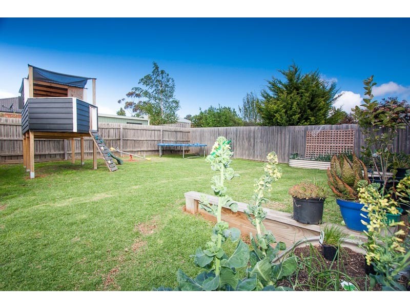 9 Sassafras Drive, Sunbury VIC 3429
