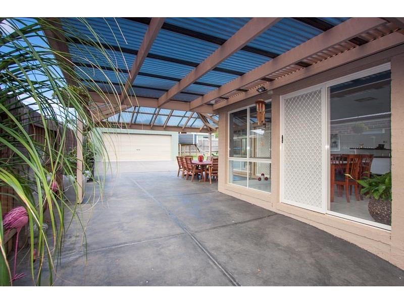 9 Sassafras Drive, Sunbury VIC 3429