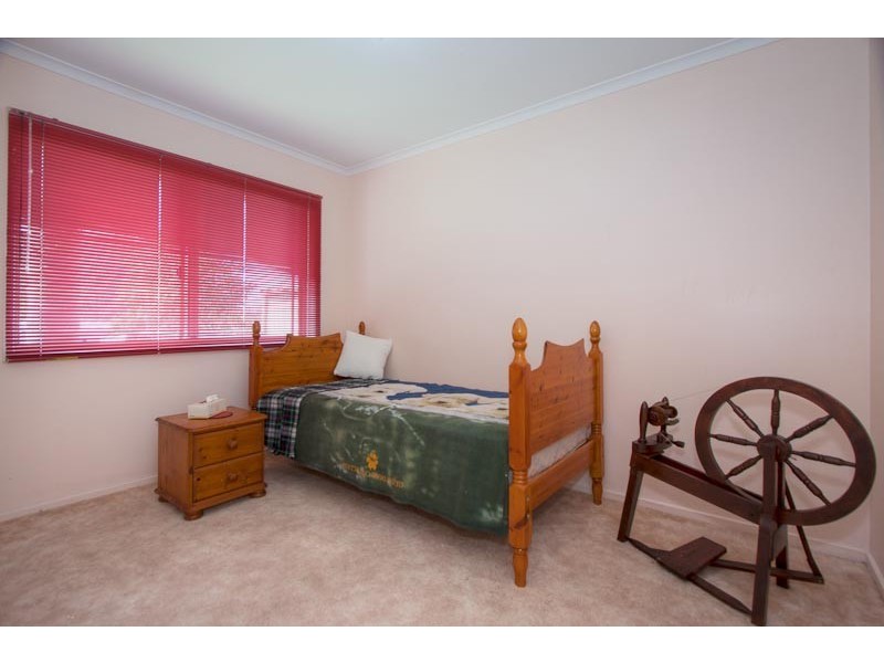 67 Olive Grove, Sunbury VIC 3429