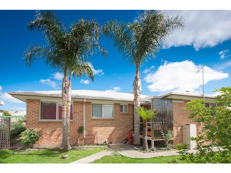 67 Olive Grove, Sunbury VIC 3429