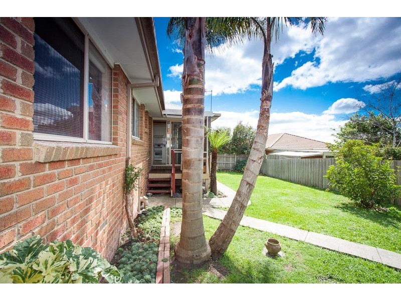 67 Olive Grove, Sunbury VIC 3429