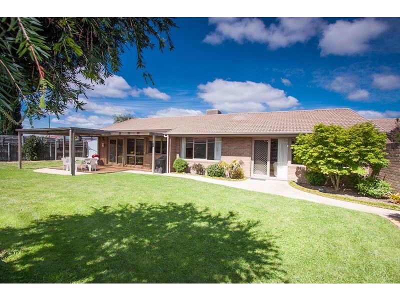 7 Bradman Drive, Sunbury VIC 3429