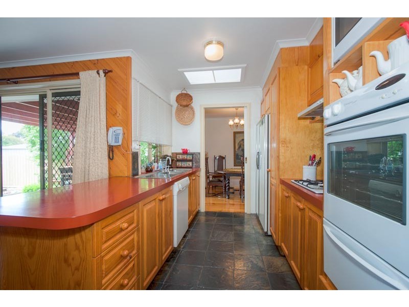 14 Cradle Road, Diggers Rest VIC 3427