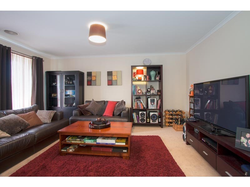 20 Paperbark Avenue, Sunbury VIC 3429