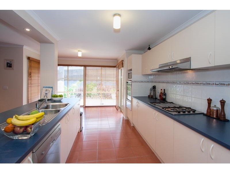 20 Paperbark Avenue, Sunbury VIC 3429