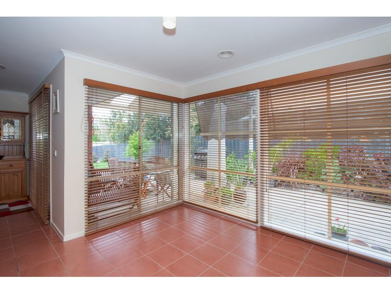 20 Paperbark Avenue, Sunbury VIC 3429