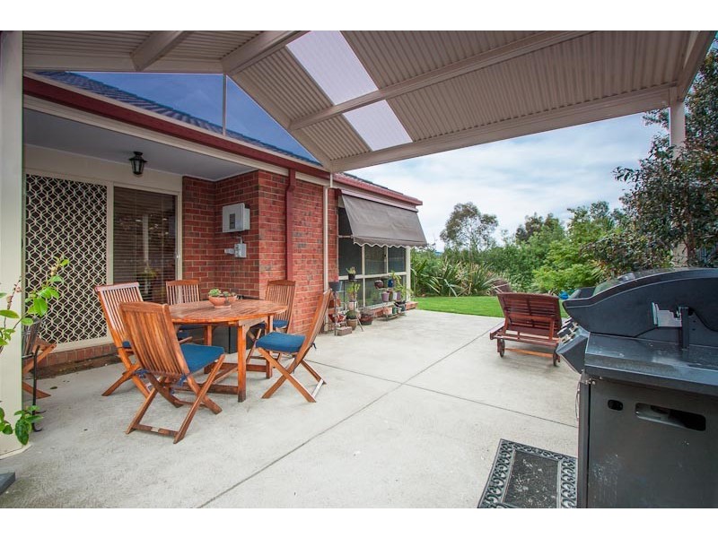 20 Paperbark Avenue, Sunbury VIC 3429