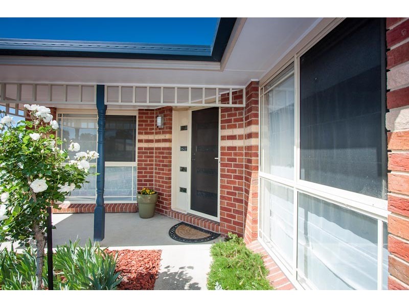 37 Davenport Drive, Sunbury VIC 3429