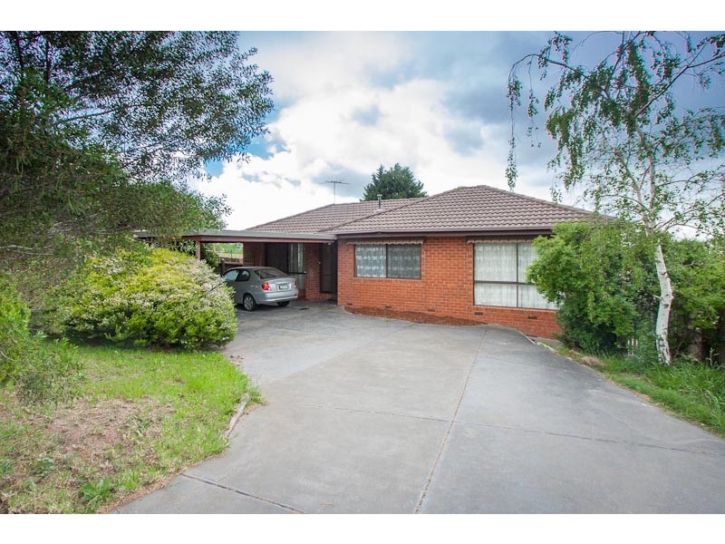 31 Kingsley Drive, Sunbury VIC 3429
