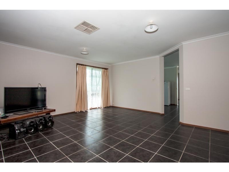 31 Kingsley Drive, Sunbury VIC 3429