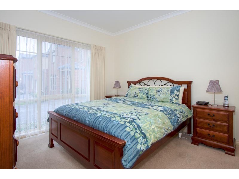 12/17A Cornish Street, Sunbury VIC 3429