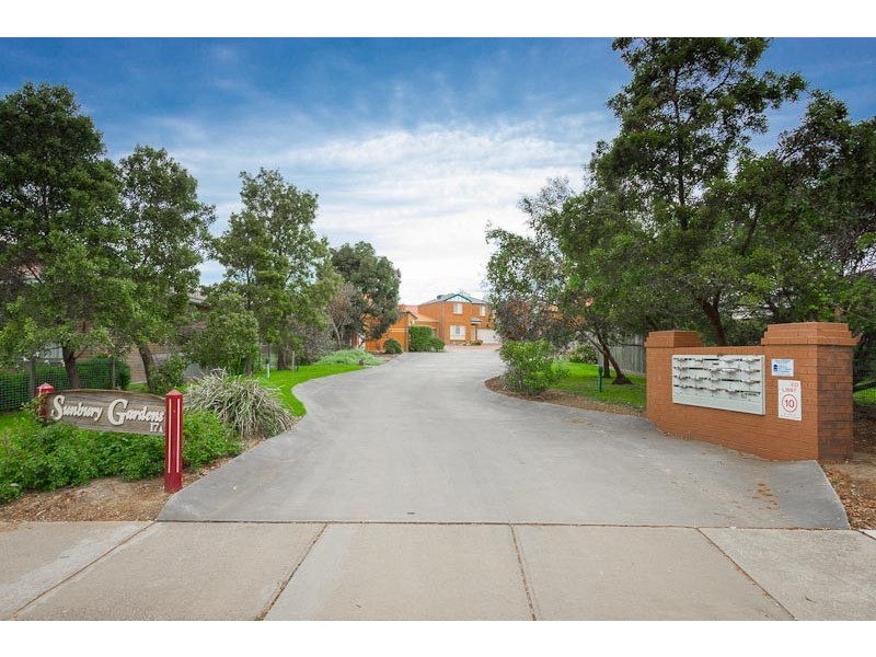 12/17A Cornish Street, Sunbury VIC 3429