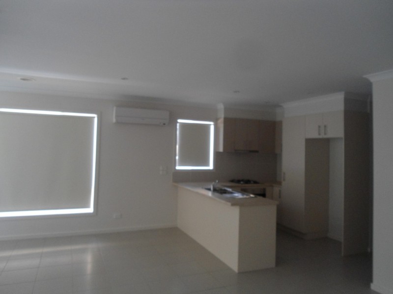 10/8 PADS WAY, Sunbury VIC 3429