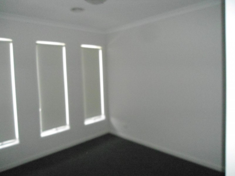 10/8 PADS WAY, Sunbury VIC 3429