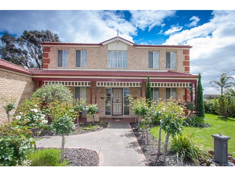32 Licence Road, Diggers Rest VIC 3427