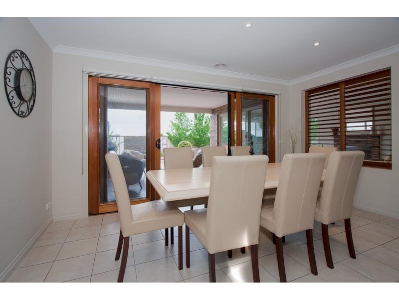 37 Norman Avenue, Sunbury VIC 3429