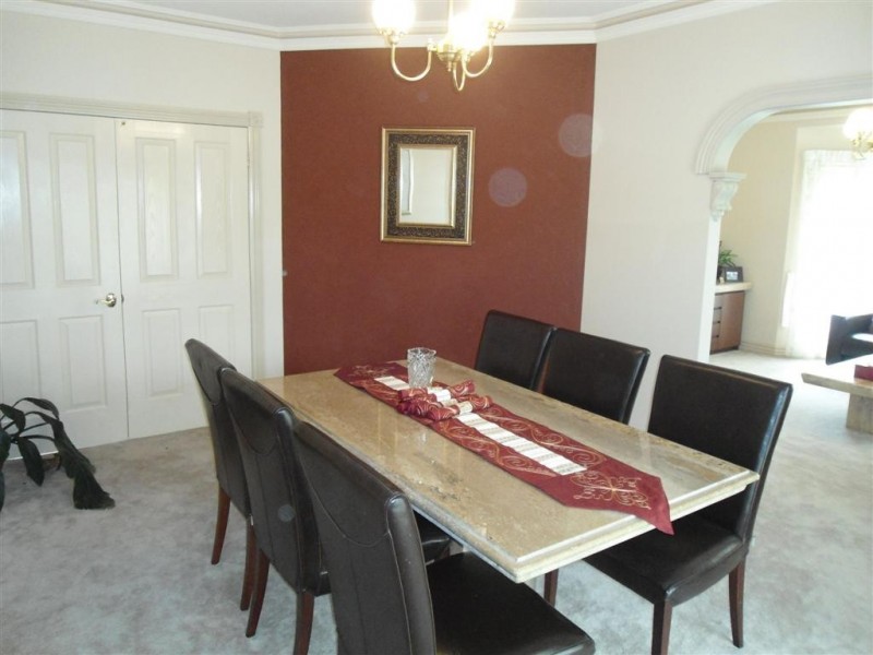 30 THE SKYLINE, Sunbury VIC 3429