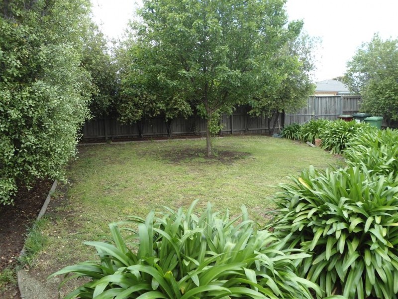 30 THE SKYLINE, Sunbury VIC 3429