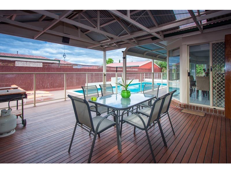 209 Mitchells Lane, Sunbury VIC 3429