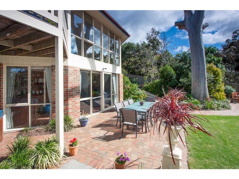 69 Yellow Gum Boulevard, Sunbury VIC 3429