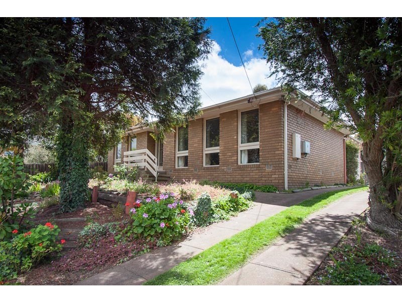 4 Kelly Street, Sunbury VIC 3429